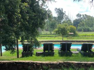 Boerperd Glamping Tent Lake View - 3