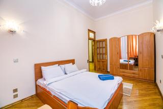 Apartment İn The Fountain Square - 4