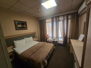 HERSH Palace Hotel - 5