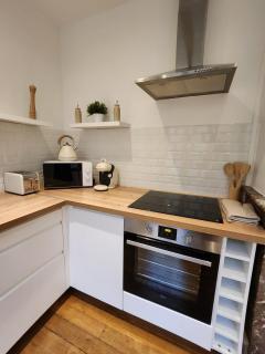 Le Moutarde Chic - 1-bedroom - Downtown - Train station 5 mins - 5