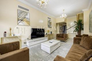 2BR and Maid Sea View in Beach Fujairah - 4