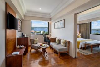 Olivia International - 4