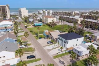 Luxury Beach Duplex for 24 2 Pools Walk to Beach - 7