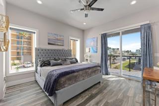 Beachfront Luxury Villa w Pool Elevator 5 Master Suites - 8