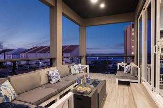 Beachfront Luxury Villa w Pool Elevator 5 Master Suites - 3
