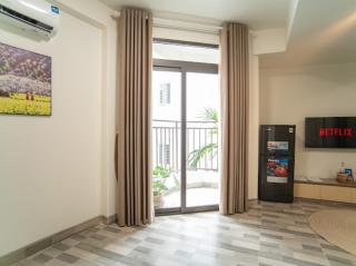 Căn hộ giá tốt, đầy đủ tiện nghi, yên tĩnh, trung tâm view Hồ Tây - 9