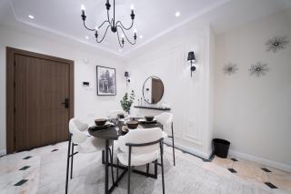 Luxury One-Bedroom Retreat - 4