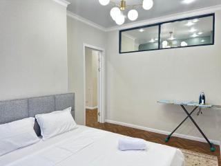 Кристалл Aizhan Apartments - 5