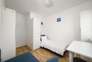 Las Bielański Homely Apartment by BookingHost - 6