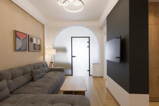 Ancient Agora Central Living - 1