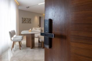 Stylish 2-Bedroom Apartment Silver Palm - 4