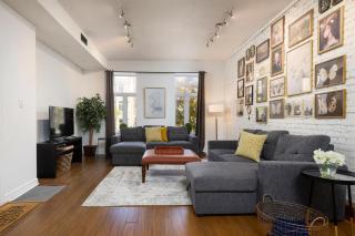 Dreamy Bright 3BR Plateau Loft with AC - 3