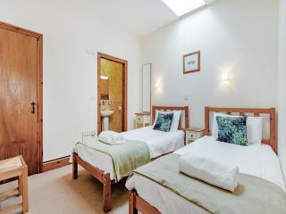 Hayloft - Uk49909 - 1