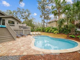 2 Strath Court - 6