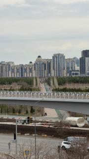 Esil Plaza - Botanical Garden View уютная, светлая квартира - 2