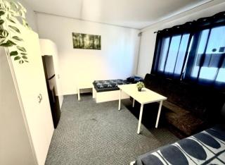 Geräumiges 2-Zimmer Apartment mit Einzelbetten & Parkplatz - 5