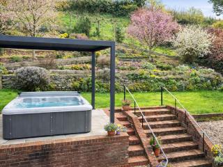 Blackthorn House - 0