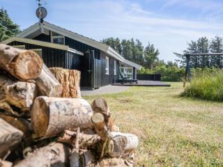 Holiday Home Ilka - 375m from the sea by Interhome - Løkken - 8