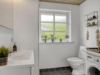 Holiday Home Christina - 300m to the fjord by Interhome - 7