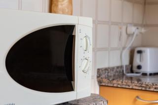 Cozy Retreat with Patio Steps from Alcázar - 5