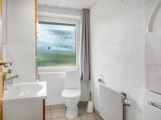 Holiday Home Ebon - from the sea by Interhome - 1