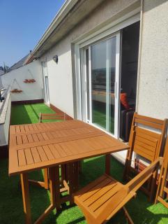 Ático espacioso en zona céntrica - 2