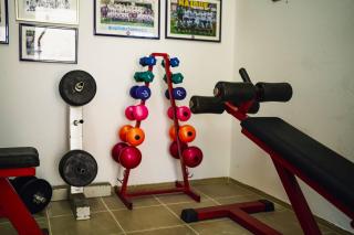 Spacious Prgomet Retreat with Private Pool, Fitness Centre, and Garden - 2