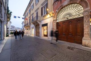 Duplex near Arena 70m - 2BR - 2BA - Sleeps 6 - 2