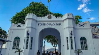 Fullano Guesthouse _ Between Copacabana and Ipanema – Comfortable Private Suites! - 1