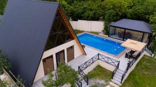 Julyan Bungalows - 9