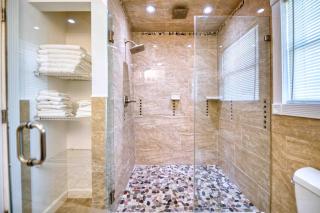 Waterfront Lagoon Home 3BR Game Room Pet Friendly - 5