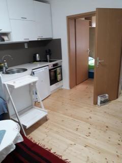 Sirma's Unique Artsy Modern Quiet 1-Bdrm in the Heart of Skopje - 3