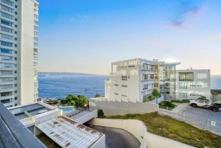 Coastal Vibe 2D Parking, Views and Desk - 2