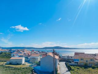 Vivienda en Corrubedo,vistas a las Dunas by Cristian&Tamara"alquileres" - 1