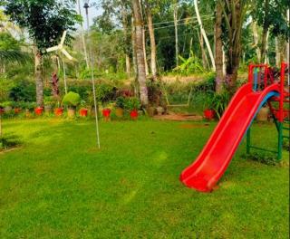 Accepting Only Foreign Guest Bookings , Couples Call to Pool Vibe 7994!64950 - 3