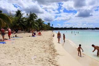 Comfortable Stay in HIGUEY Free Parking & WiFi - Higuey - 2