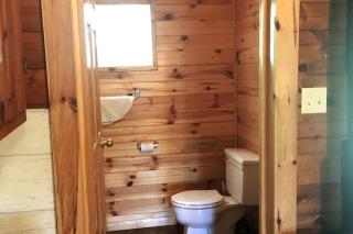 Oak Cabin Step out onto your own private beach - 6