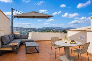 Blue Nautico - penthouse with stunning views of La Herradura - 6