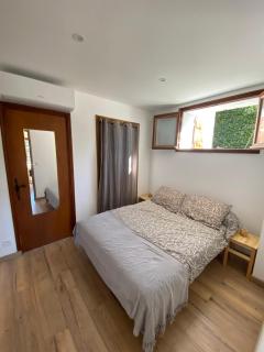 T2 cosy avec cheminée et terrasse - 5 min Valberg - 6