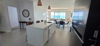 Coastal Calm Seascapes unit 2 - 8