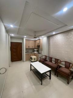 Elegant One-Bedroom Home Away from Home - 4