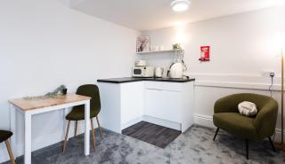Bayview Apart-Hotel By Guestz - 8