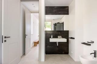 Luxury Villa -Private SPA, Jacuzzi, Infinity Pool- - 3