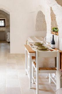 Trulli Sereni with large relaxing garden - 6