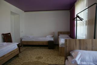 Central Guest House Karakol - 8