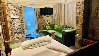 Salaya'z Sanctuary Munyonyo - 2