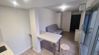 Studio moderne Climatisé Meylan centre proche CHU - 1