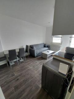 Sehr schöne und modernisierte Wohnung in Heilbronn Zentrum - 6