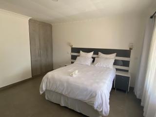 The 'C' Apartments - 7