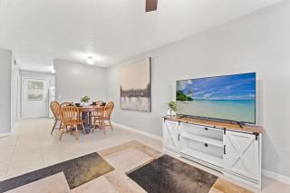 San Jose Forest 2bd 2ba Long-Term Family Friendly - 1